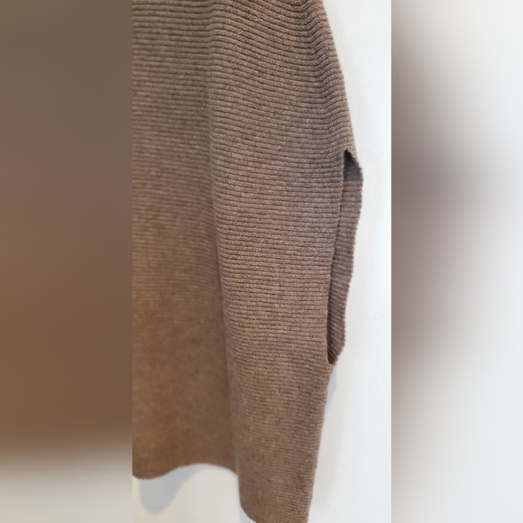 Maisonette Cashmere woman's cardigan - Picture 2 of 4